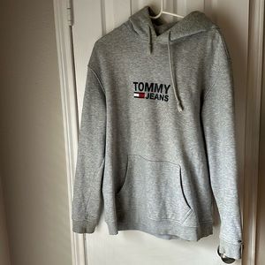 Men’s Tommy jeans sweatshirt